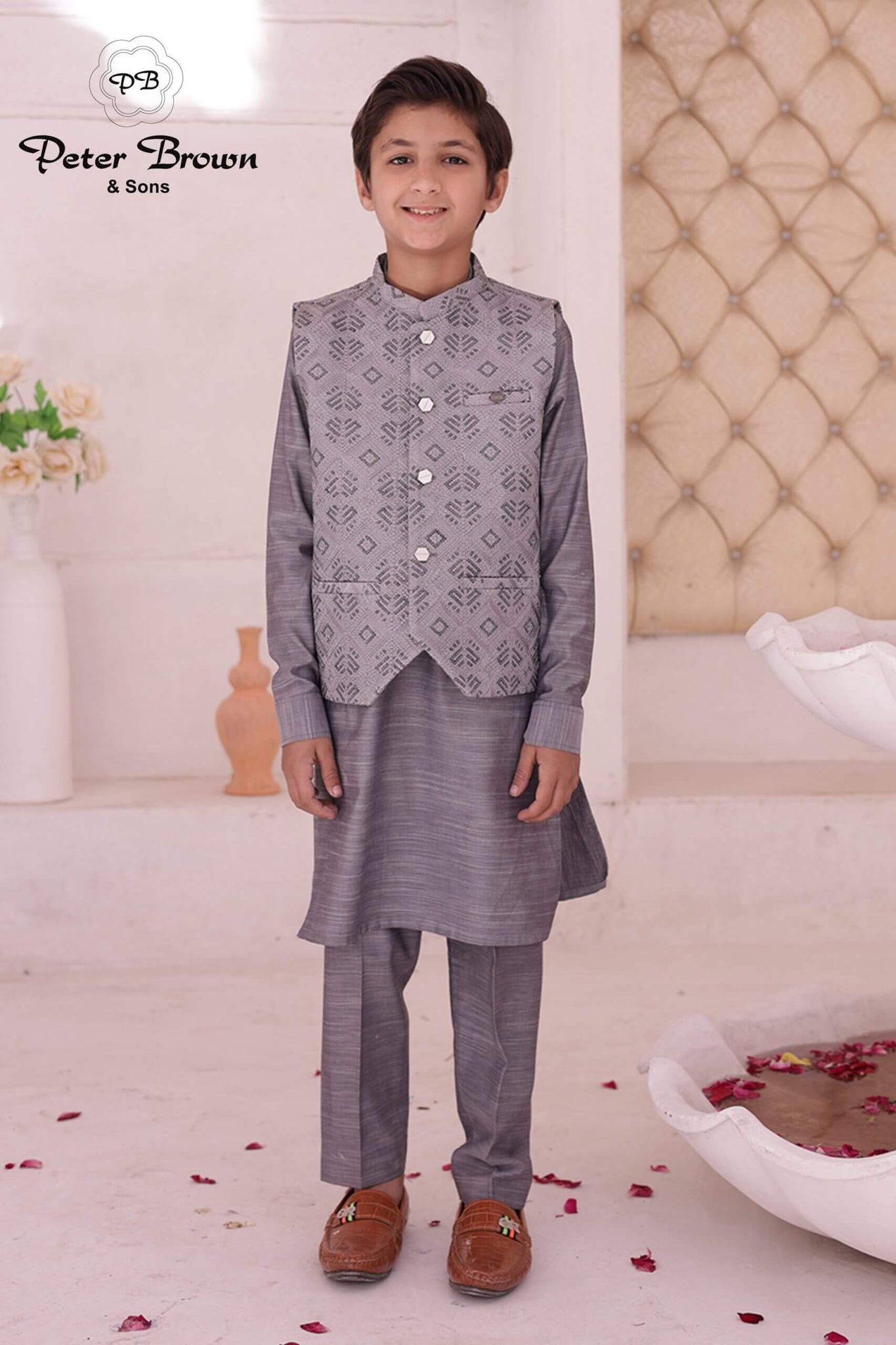 Cut Embroidery-Kameez Shalwar with Vaskit
