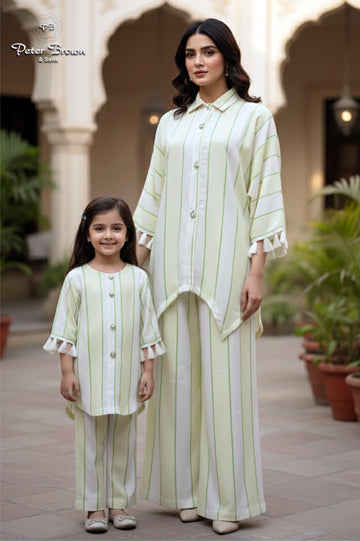 Khaddar Look-Girl Suit